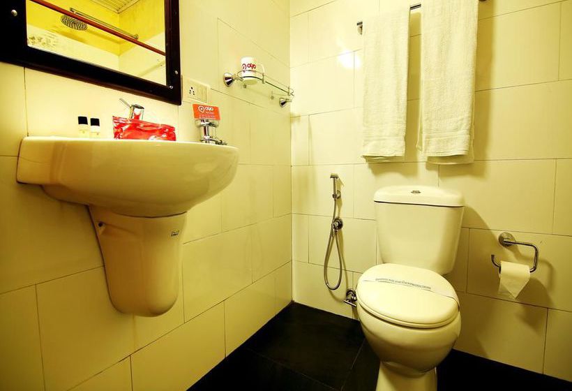 Hotel Oyo Rooms Am Road Csi Church 10