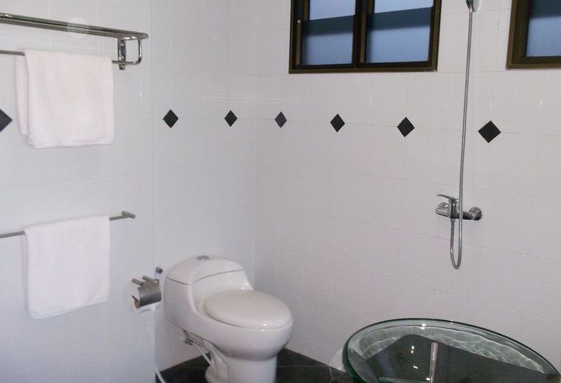 Mountain Seaview Luxury Apartments 13