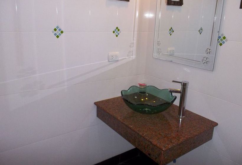 Mountain Seaview Luxury Apartments 15