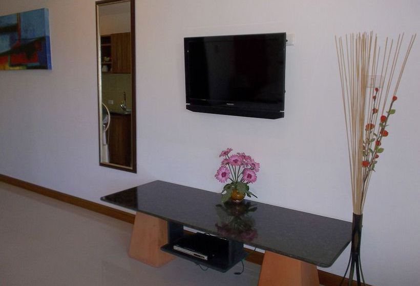 Mountain Seaview Luxury Apartments 9