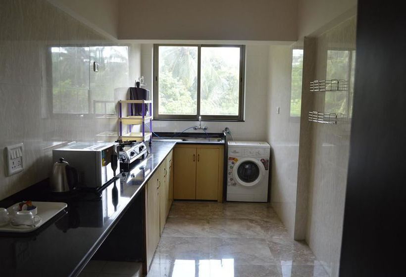 Arotel Rooms & Suites 3