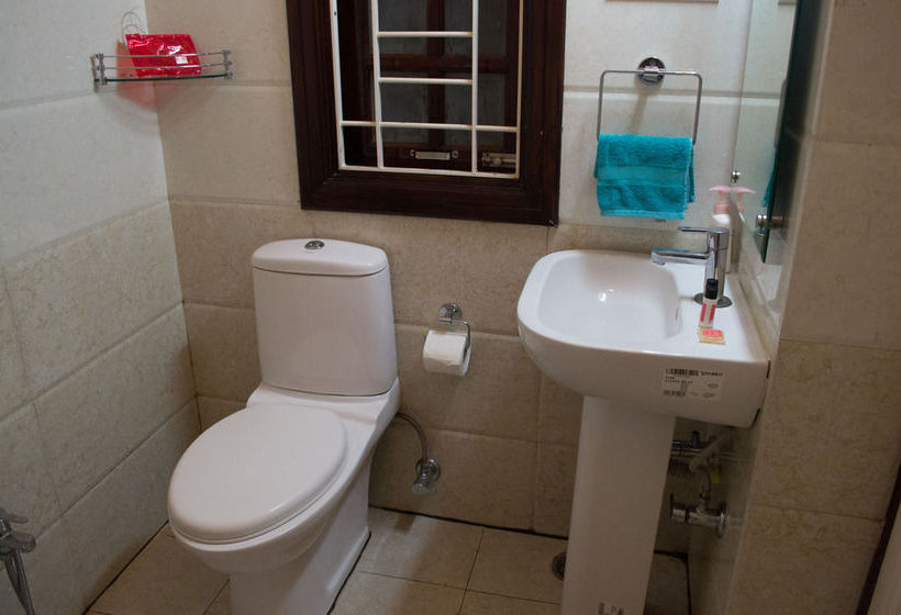 Hotel Oyo Rooms Infocity Road