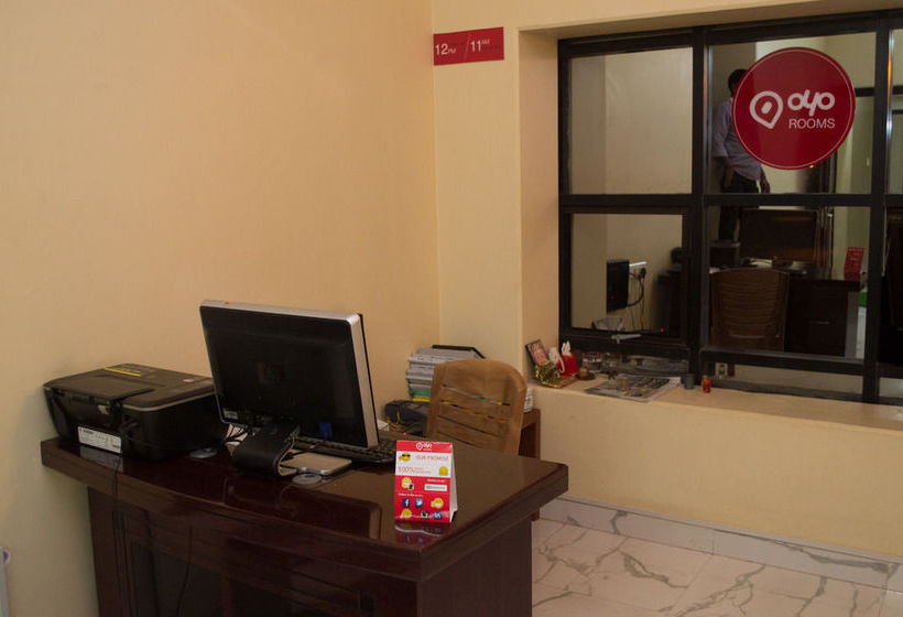 Hotel Oyo Rooms Infocity Road 14