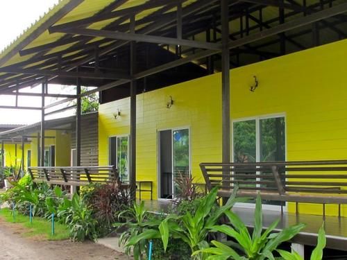 Hotel Oasis Lipe Resort 9