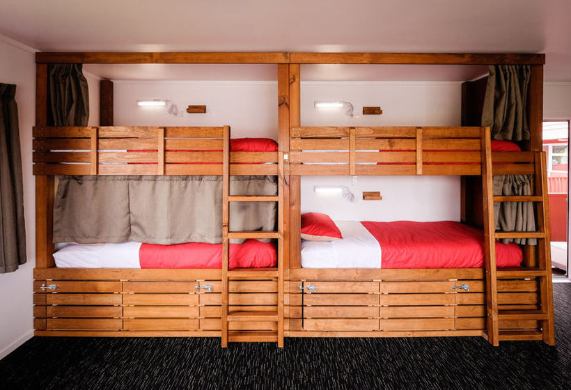 Hostel Haka Lodge Taupo 4