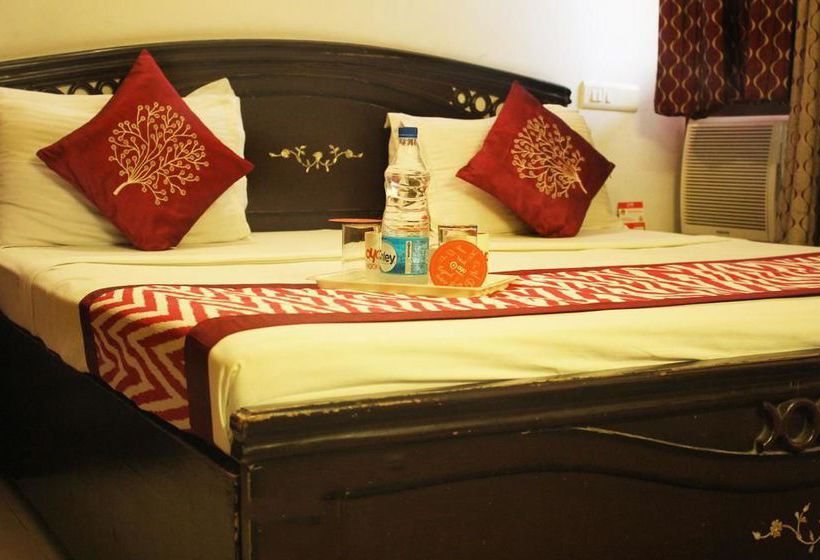 Oyo Apartments Medicity 11