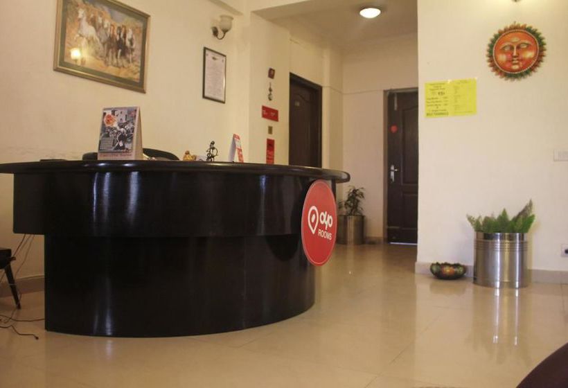 Oyo Apartments Medicity 16