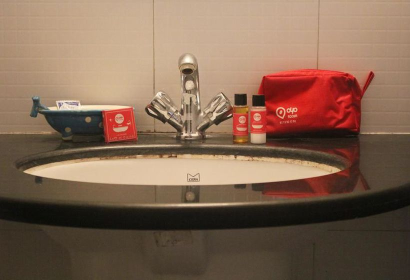 Oyo Apartments Medicity 2