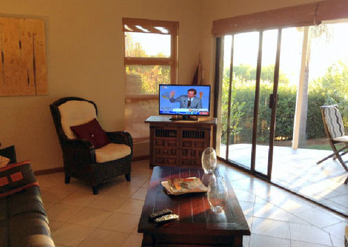 Bed and Breakfast De Wingerd Wijnland Lodge 16