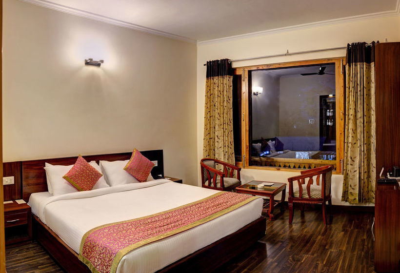 Hotel Summit Chandertal Regency & Spa 13