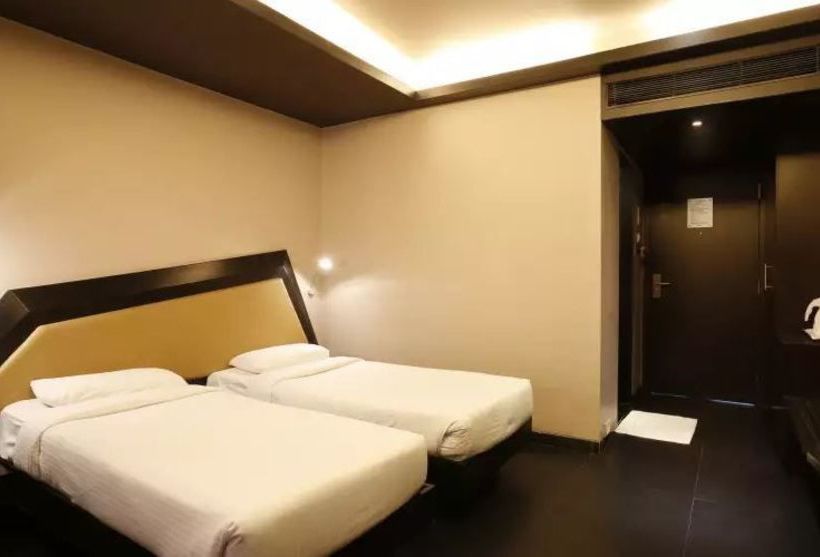 Dragonfly Apartments 13