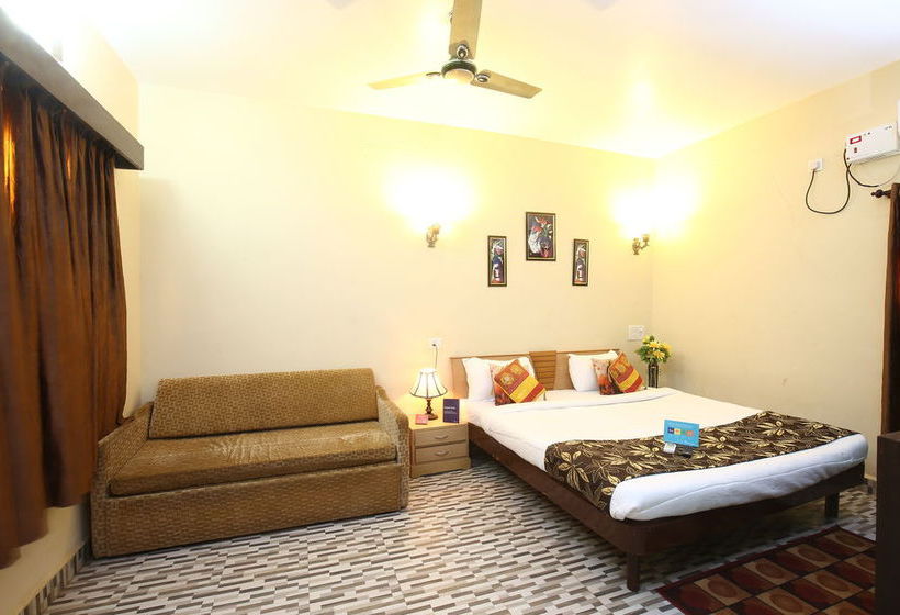 Fabhotel Anjuna Beachfront 16