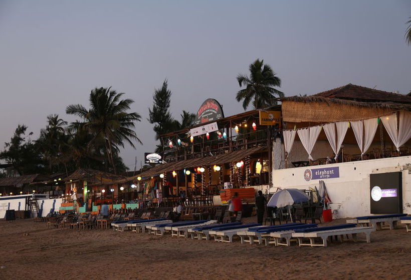 Fabhotel Anjuna Beachfront 6