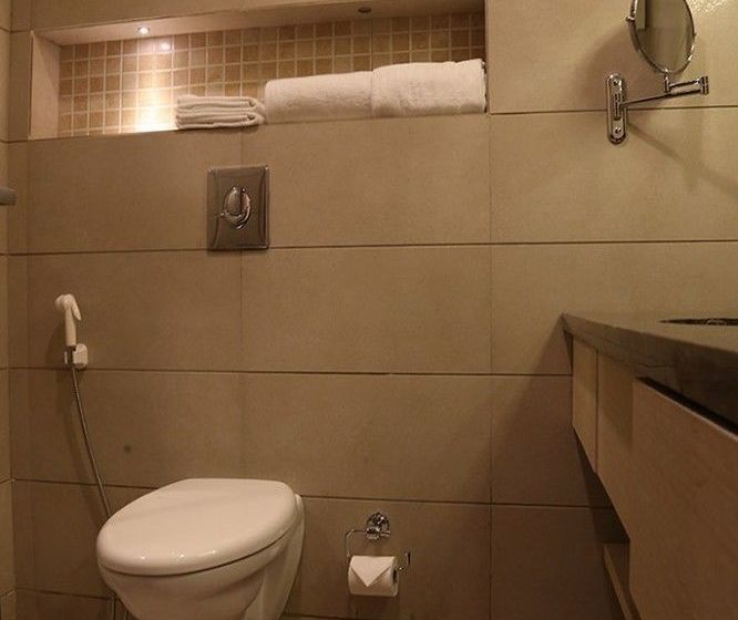 Lemon Tree Hotel Candolim 1