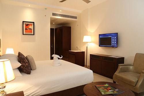 Lemon Tree Hotel Candolim 6