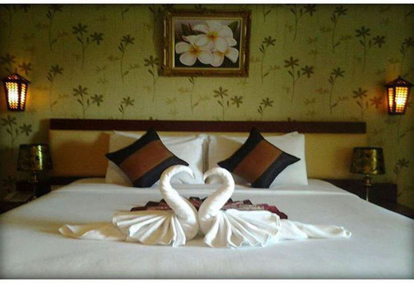 Hotel Grand Hill Resort & Spa 4