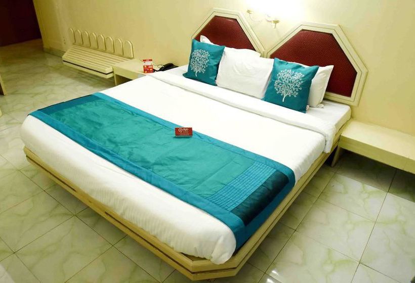 Hotel Oyo Rooms Near Chl Hospital Indore 8