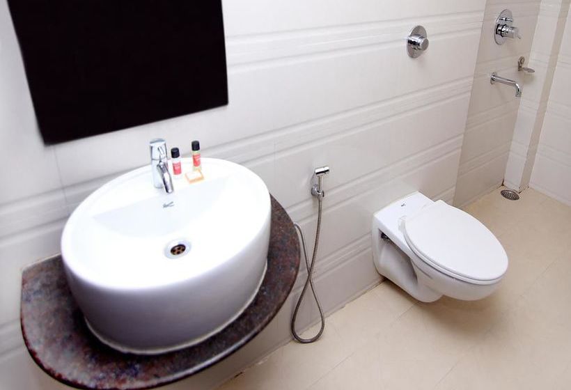 Hotel Oyo Rooms Railway Station Raipur 6