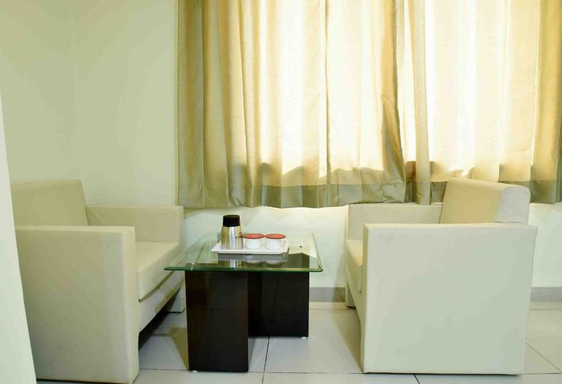 Hotel Oyo Rooms Near Meera Garden Indore 13