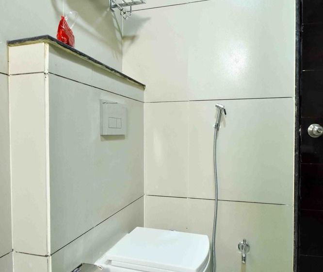 Hotel Oyo Rooms Near Meera Garden Indore 18