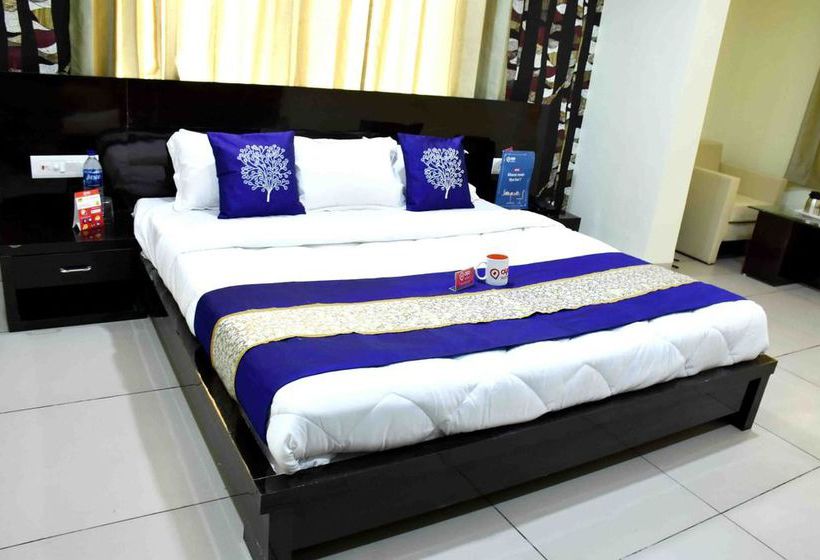 Hotel Oyo Rooms Near Meera Garden Indore 3