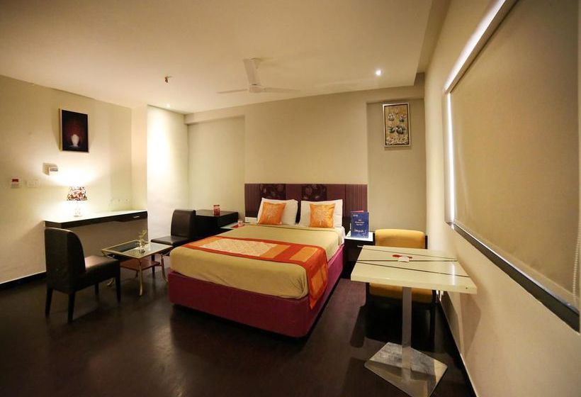 Hotel Oyo Rooms Benz Circle 1