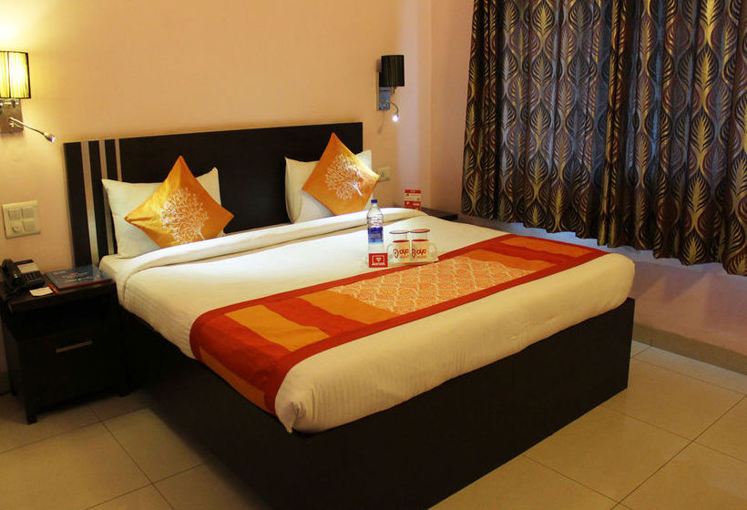 Hotel Oyo Rooms Banke Bihari Mandir 12