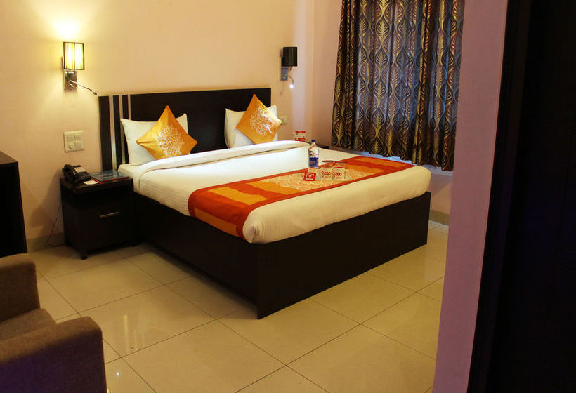 Hotel Oyo Rooms Banke Bihari Mandir 19