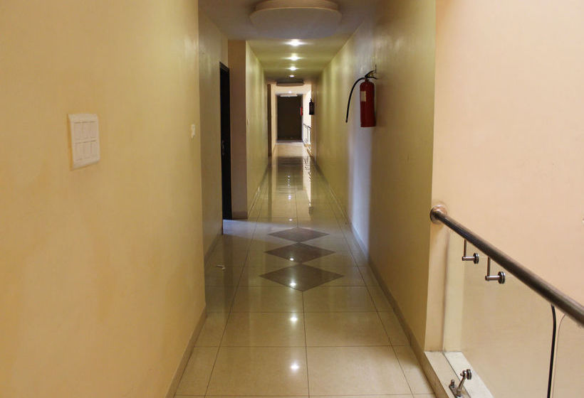 Hotel Oyo Rooms Banke Bihari Mandir 3