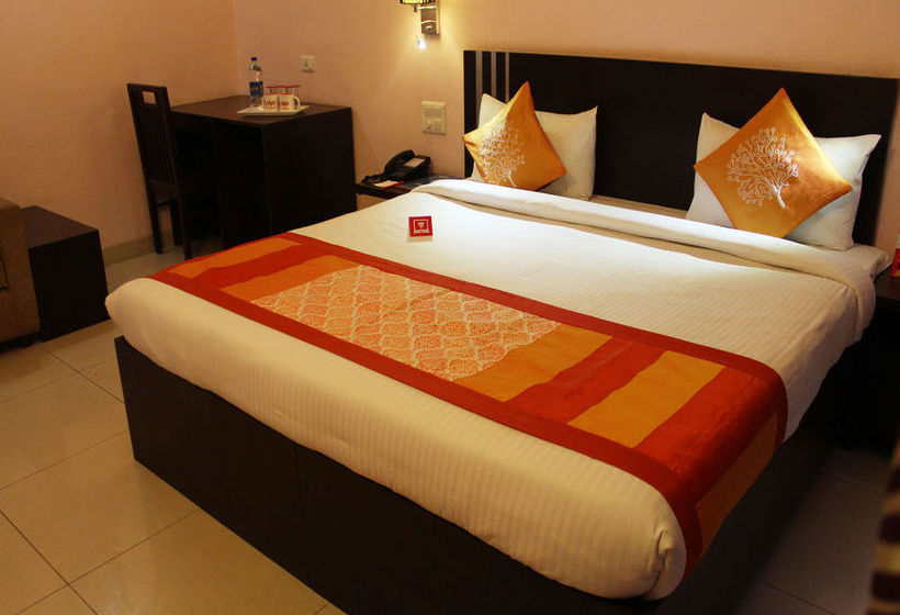 Hotel Oyo Rooms Banke Bihari Mandir 8