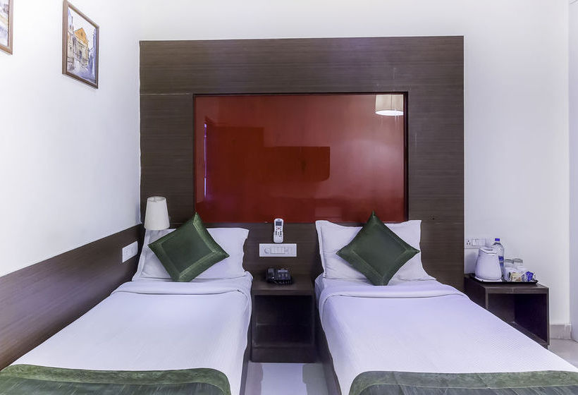 Hotel Treebo Gn International 2