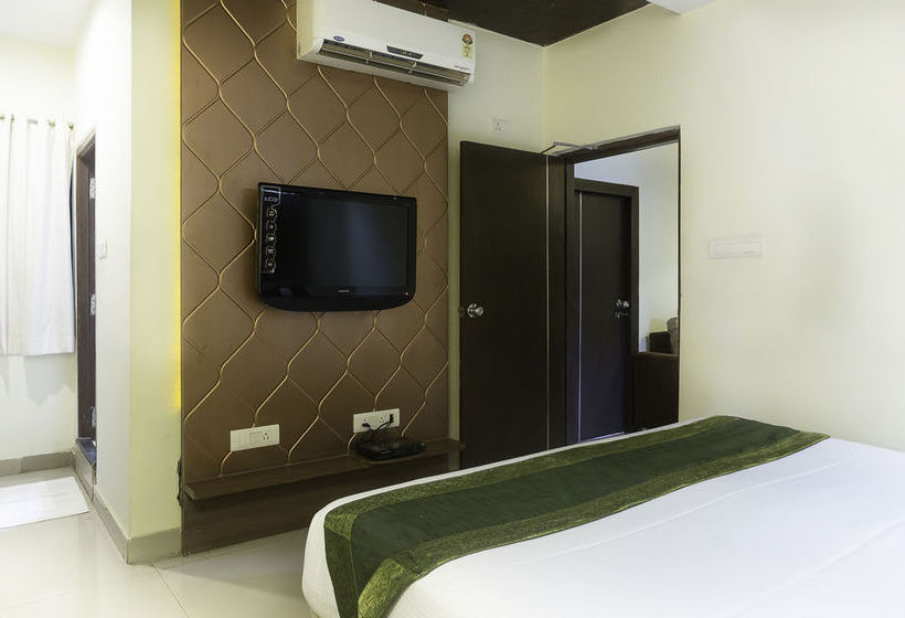 Hotel Treebo Gn International 4