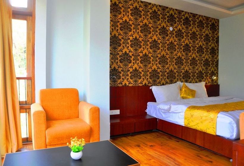 The Golden Crest Hotel Gangtok 17