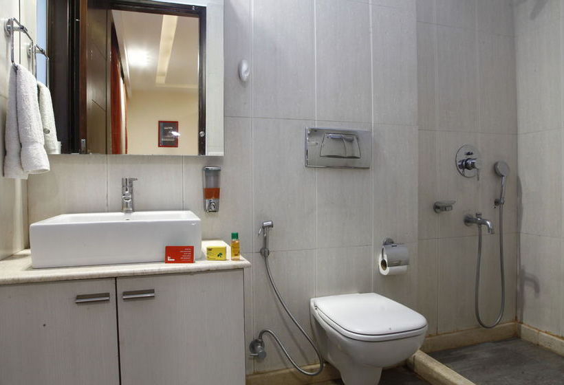 Fabhotel Golf Course Road 4