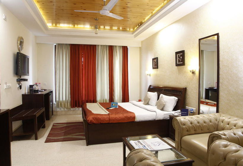 Fabhotel Golf Course Road 9