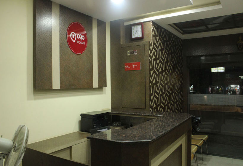Hotel Oyo Rooms Old Station Road 1