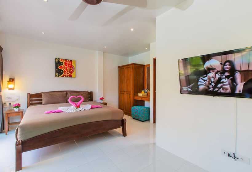 Hotel Lemon Tree Resort Naiharn Phuket 17