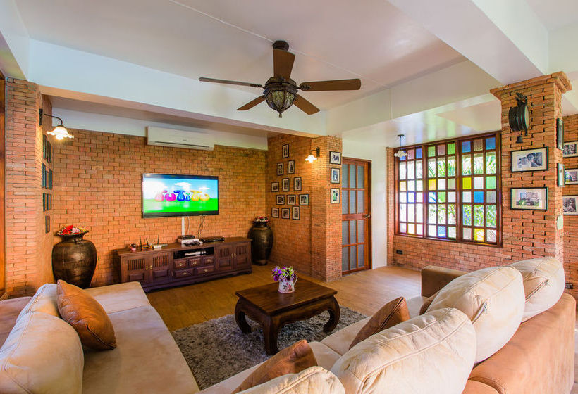 Hotel Lemon Tree Resort Naiharn Phuket 5