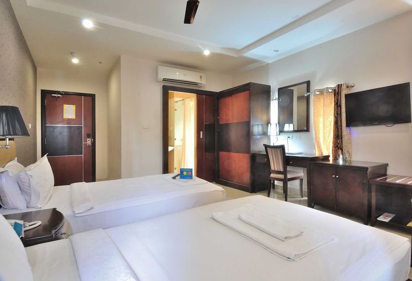 Fabhotel Kondapur 12