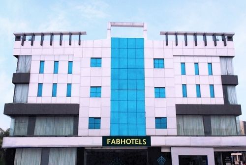 Fabhotel Kondapur 14