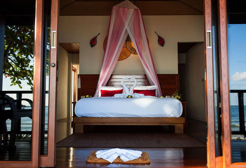 Hotel Pingchan Beachfront Resort 7