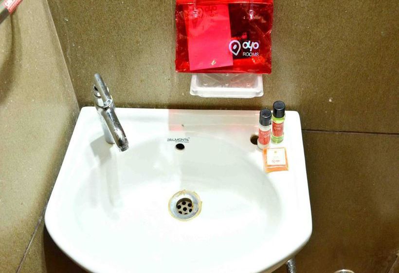 Hotel Oyo Rooms Ram Ghat 1