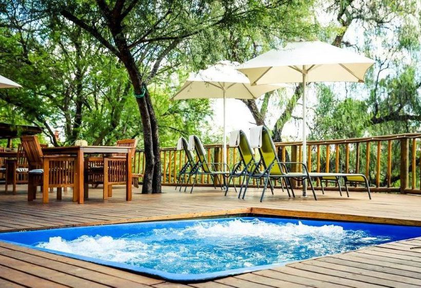 Bed and Breakfast Riverside Guest Lodge 2