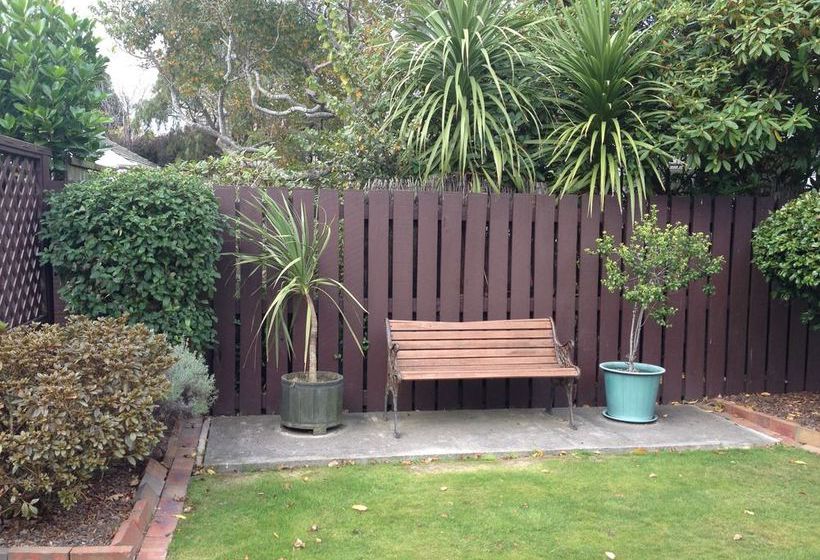 Green Gables Motel 10