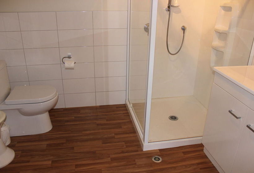 Green Gables Motel 3