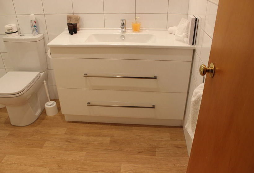 Green Gables Motel 6