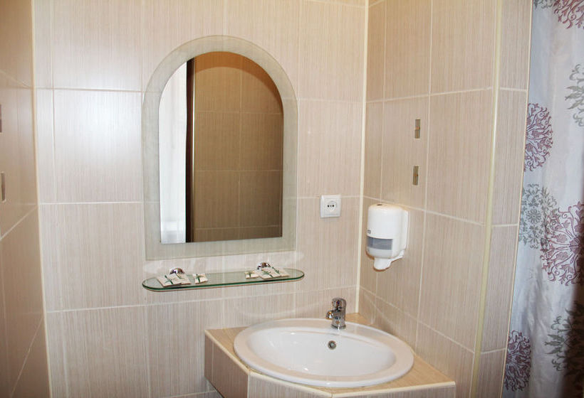 Hotel Pervomayskaya 16