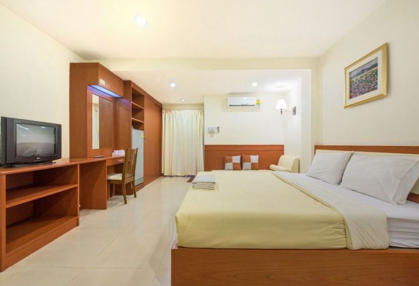 Hotel Nuntiya Terrace 10