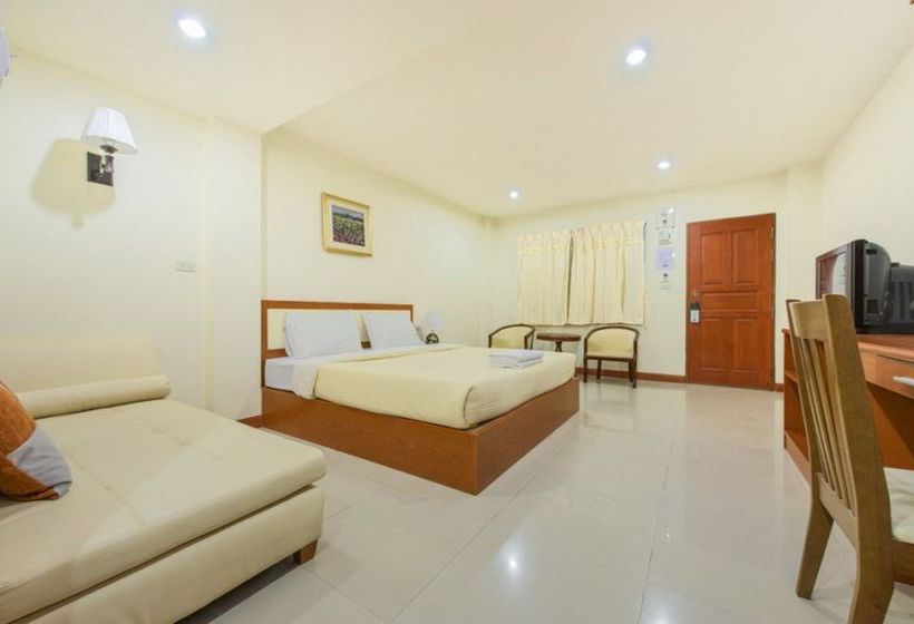 Hotel Nuntiya Terrace 11