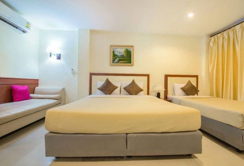 Hotel Nuntiya Terrace 16